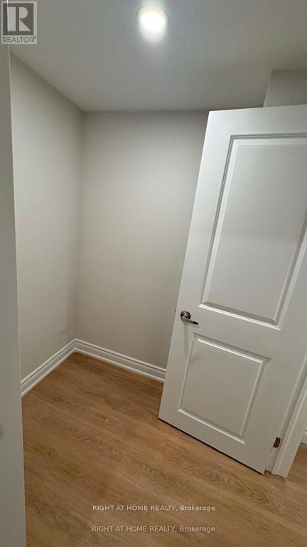 227 Miyako Court, Oshawa, Ontario L1L 0R7 - Photo 14 - E12519964