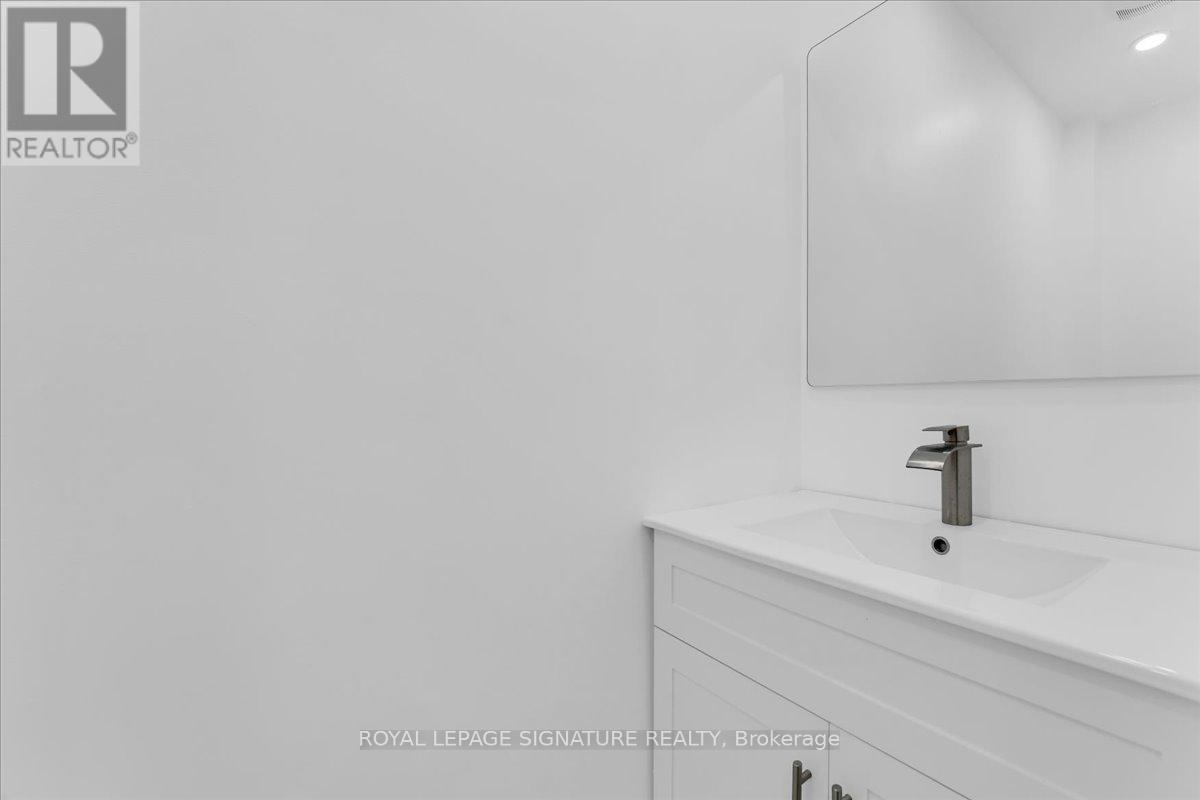 29 Broadlands Boulevard, Toronto, Ontario  M3A 1J1 - Photo 16 - C12518732