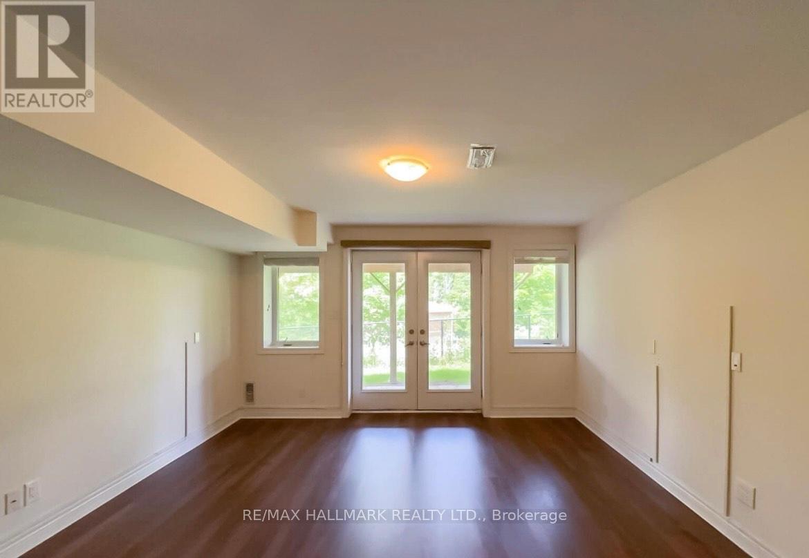 237 Frederick Curran Lane, Newmarket, Ontario  L3X 3J3 - Photo 2 - N12519884