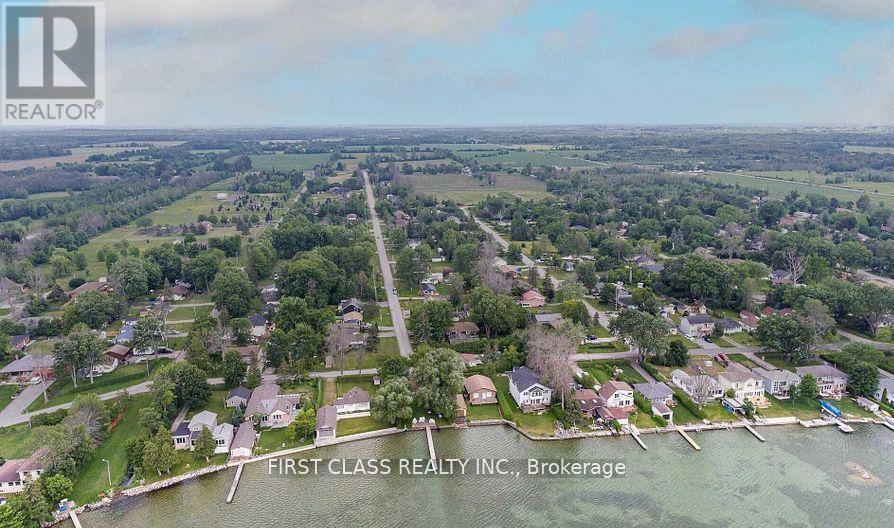 120 Sunset Beach Road, Georgina, Ontario  L0E 1N0 - Photo 13 - N12519898