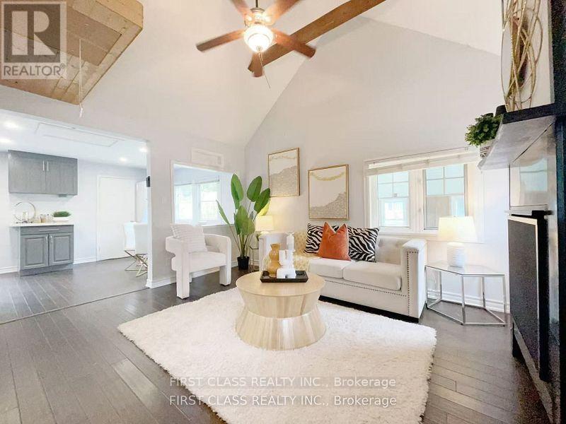 120 Sunset Beach Road, Georgina, Ontario  L0E 1N0 - Photo 2 - N12519898