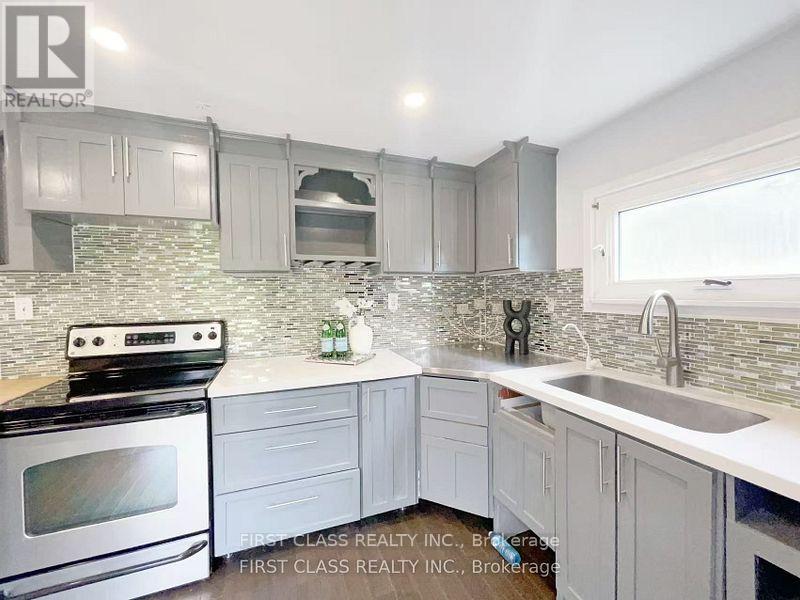 120 Sunset Beach Road, Georgina, Ontario  L0E 1N0 - Photo 4 - N12519898