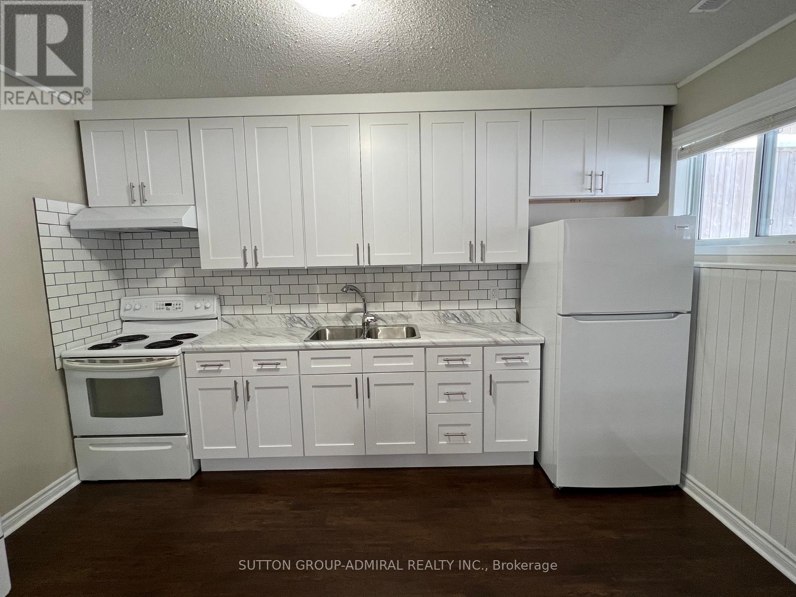 Bsmt - 104 Helena Street, Wasaga Beach, Ontario L9Z 1R1 - Photo 2 - S12519888