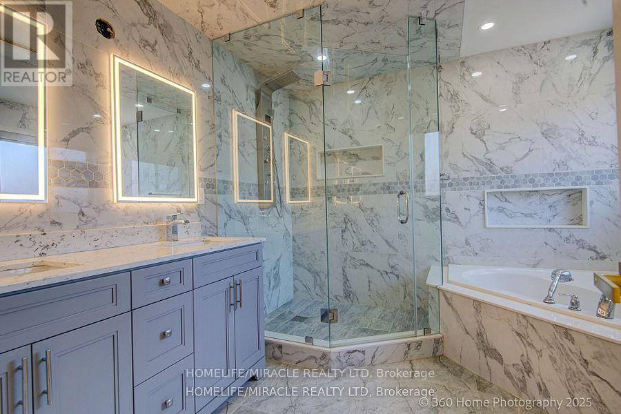 55 Lyndbrook Crescent, Brampton, Ontario  L6P 2N9 - Photo 12 - W12519876