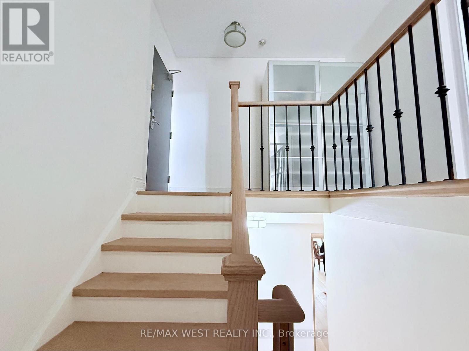 Uph1 - 25 Fairview Road W, Mississauga, Ontario L5B 3Y8 - Photo 13 - W12519902