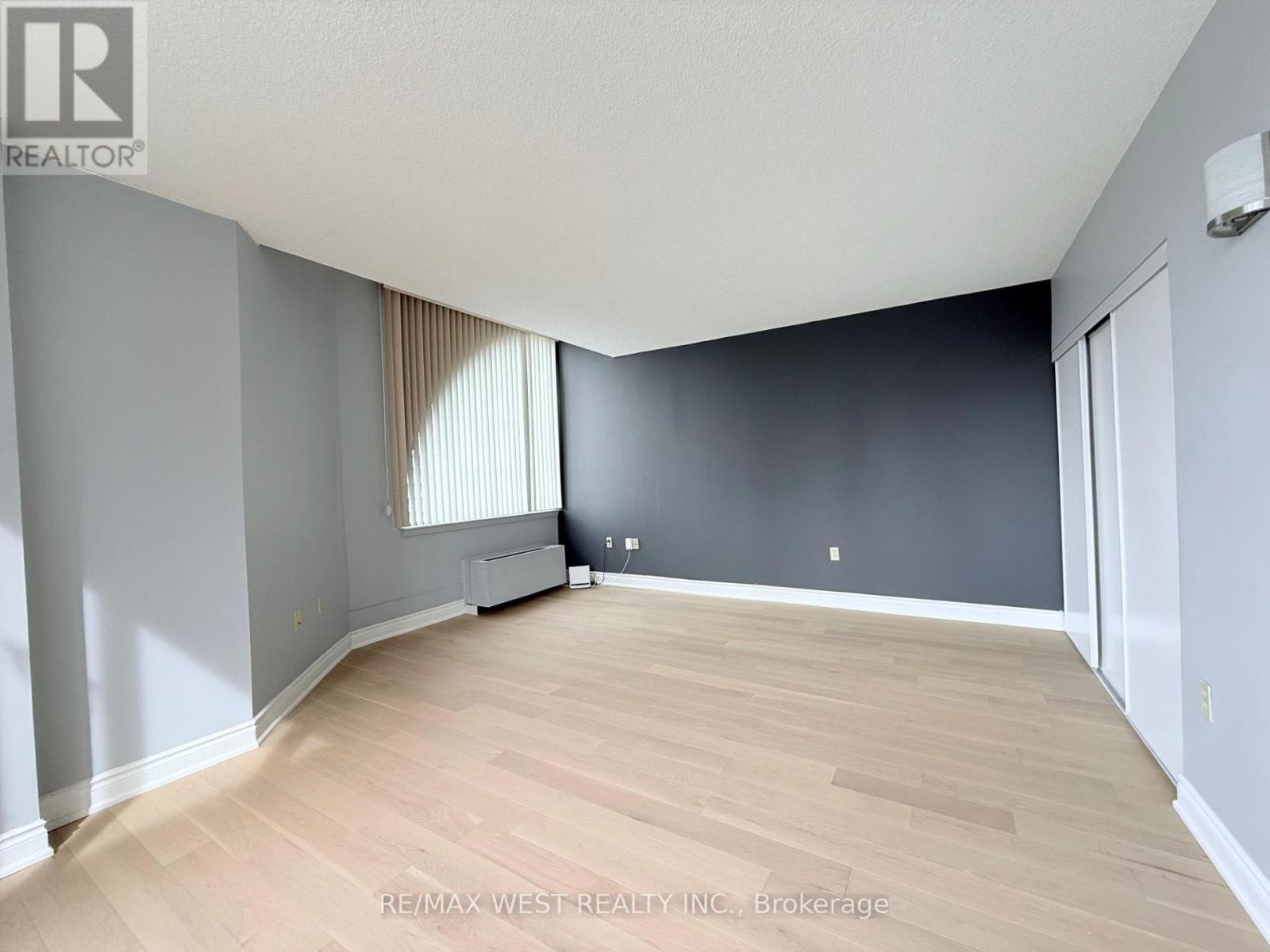 Uph1 - 25 Fairview Road W, Mississauga, Ontario L5B 3Y8 - Photo 20 - W12519902