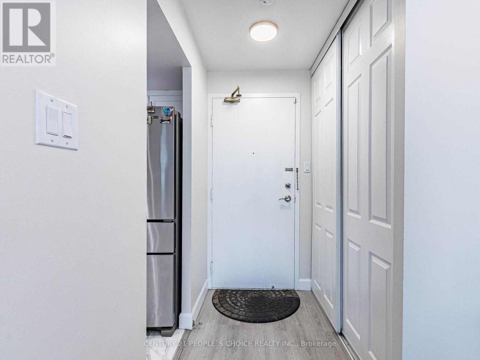 1805 - 4470 Tucana Court, Mississauga, Ontario  L5R 3K8 - Photo 12 - W12519908