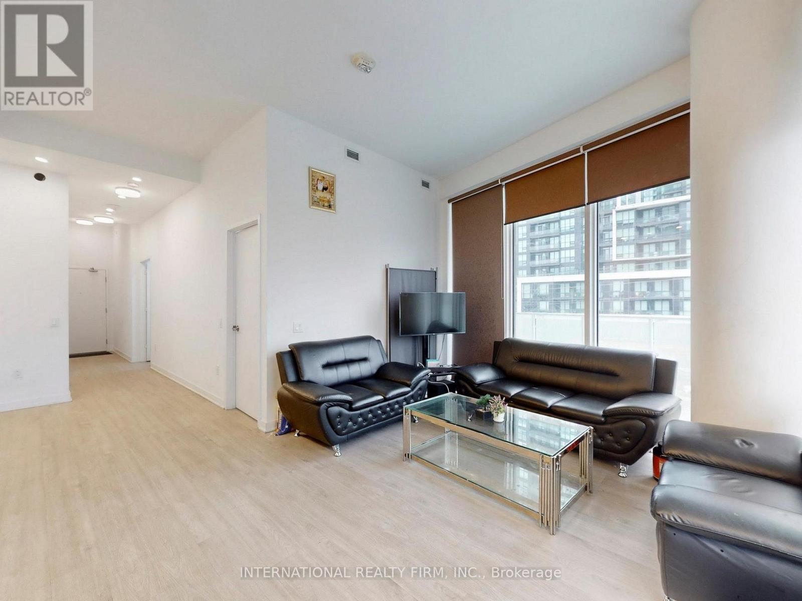 315 - 3900 Confederation Parkway, Mississauga, Ontario  L5B 0M3 - Photo 25 - W12519958