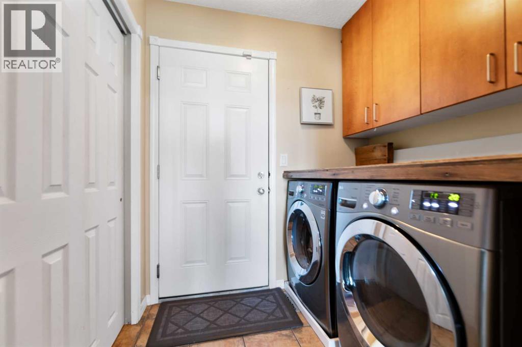 732 1 Avenue, Irricana, Alberta  T0M 1B0 - Photo 38 - A2247840