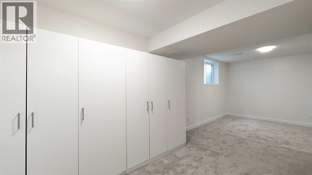 4 Harvey Place Sw, Calgary, Alberta  T2V 3A5 - Photo 25 - A2267449