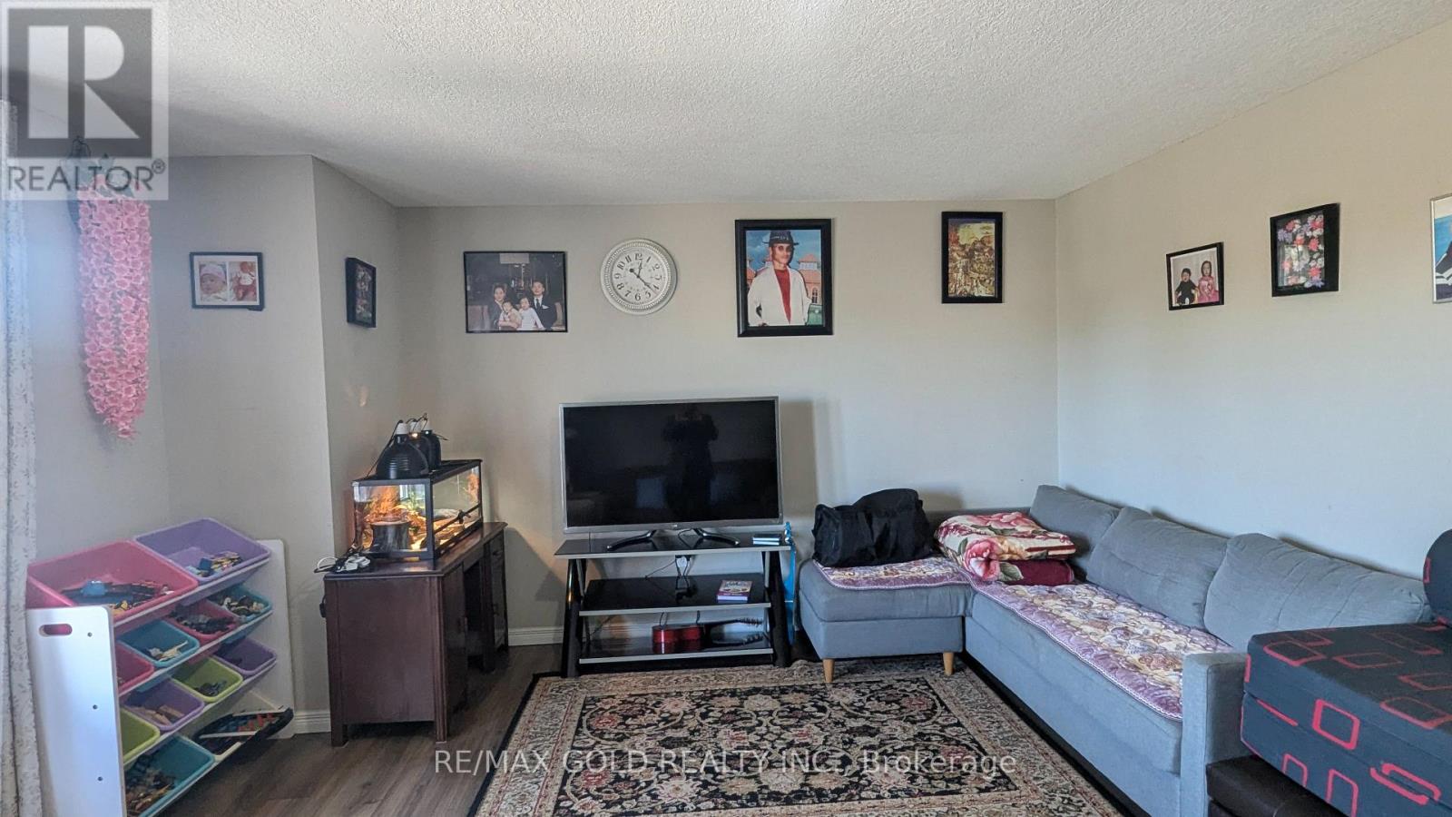 220 Westmeadow Drive, Kitchener, Ontario  N2N 3R1 - Photo 11 - X12519878