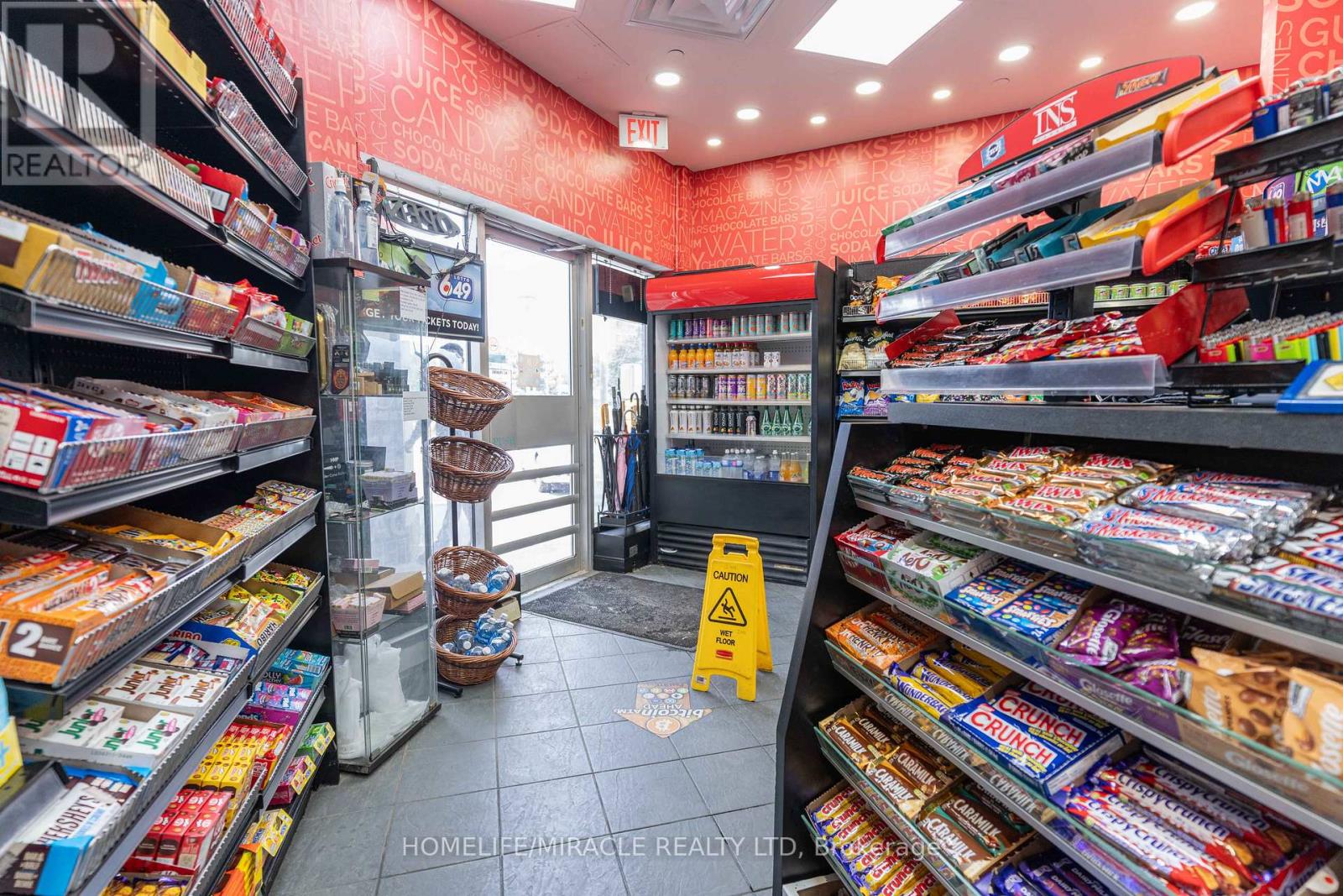 F007 - 2960 Kingsway Drive, Kitchener, Ontario  N2C 1X1 - Photo 12 - X12519914