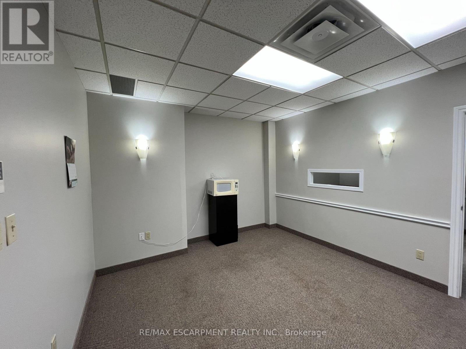 302 - 1030 Upper James Street, Hamilton, Ontario  L9C 6X6 - Photo 10 - X12519918