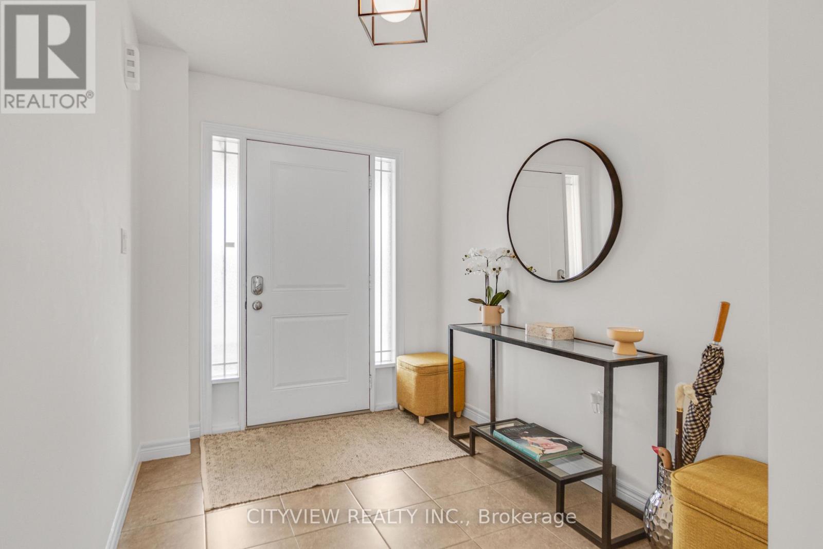 41 Bellagio Avenue, Hamilton, Ontario  L0R 1P0 - Photo 2 - X12519926