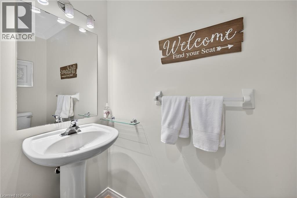 212 Stonehenge Drive Unit# 31, Ancaster, Ontario L9K 1N5 - Photo 25 - 40786301