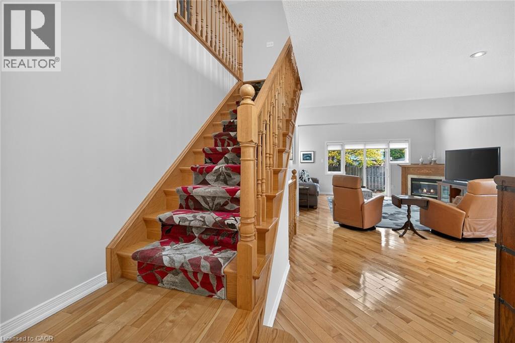 212 Stonehenge Drive Unit# 31, Ancaster, Ontario L9K 1N5 - Photo 27 - 40786301