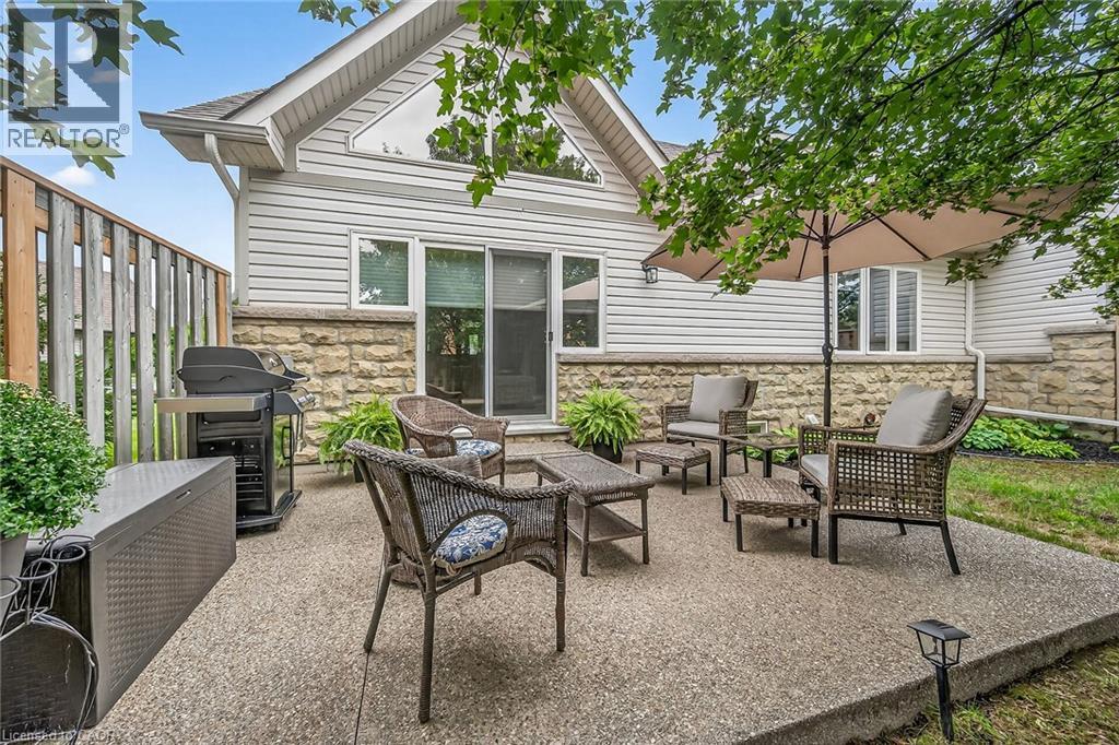 212 Stonehenge Drive Unit# 31, Ancaster, Ontario L9K 1N5 - Photo 43 - 40786301