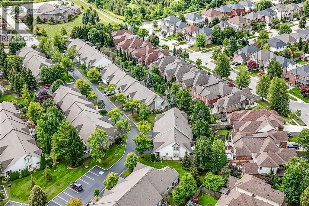 212 Stonehenge Drive Unit# 31, Ancaster, Ontario L9K 1N5 - Photo 46 - 40786301