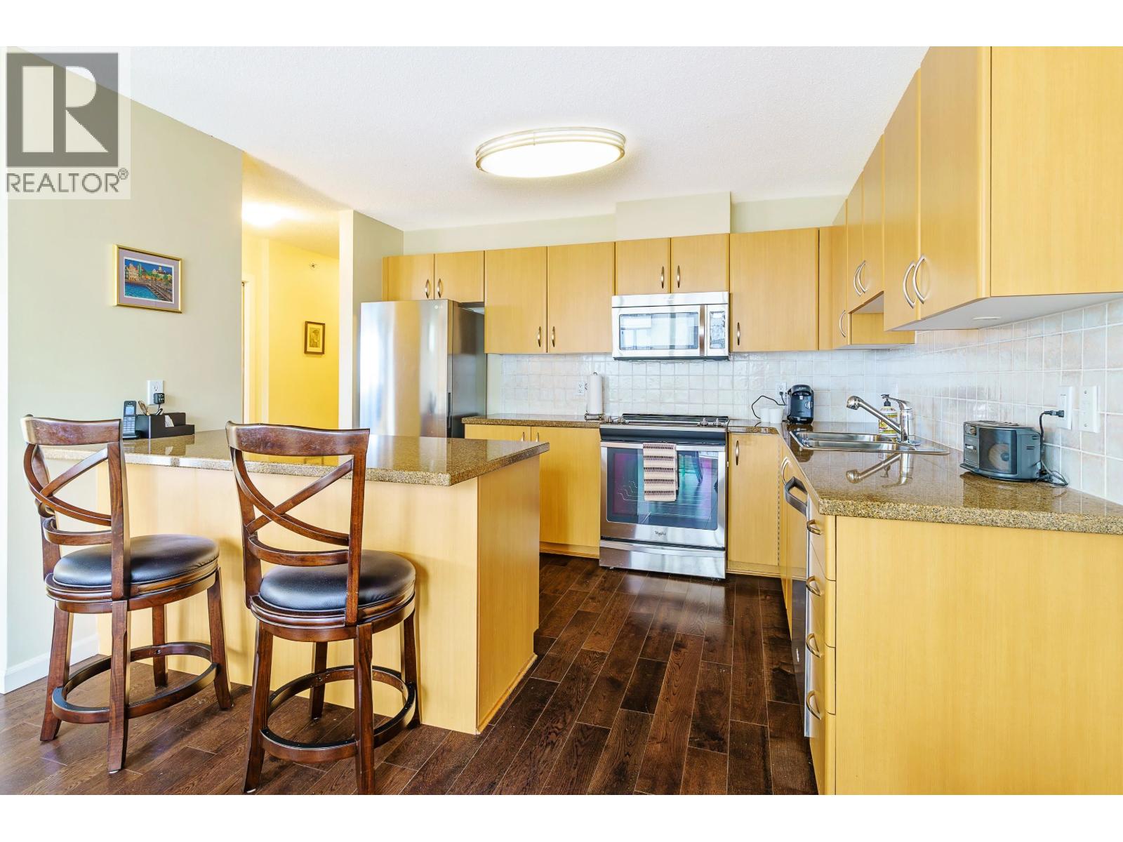 701 720 Hamilton Street, New Westminster, British Columbia V3M 7A6 - Photo 6 - R3065639