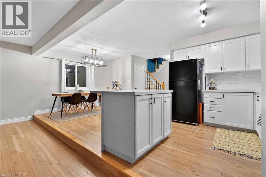 70 Cannes Street, Kitchener, Ontario N2R 1V2 - Photo 9 - 40772665