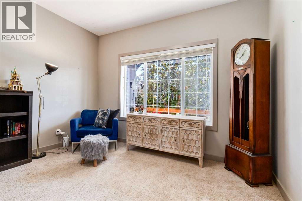 35 Bridlecrest Manor Sw, Calgary, Alberta  T2Y 4Y4 - Photo 6 - A2250180