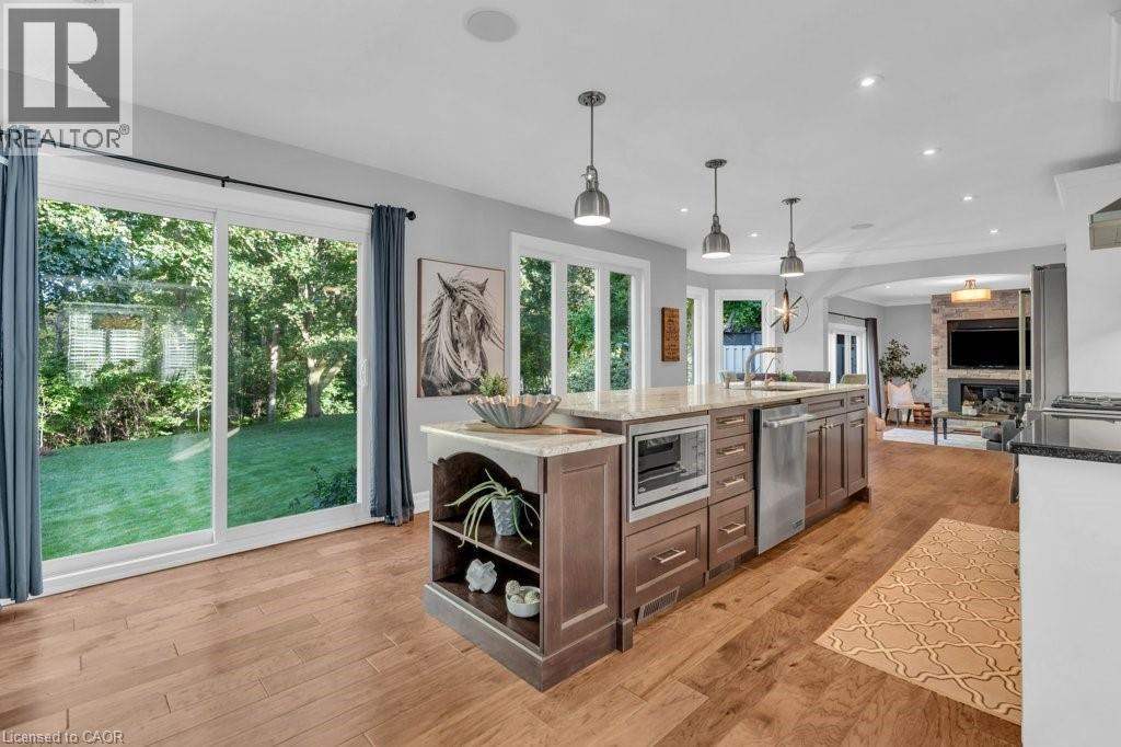 22 Roehampton Court, Kitchener, Ontario N2A 3L1 - Photo 9 - 40778522