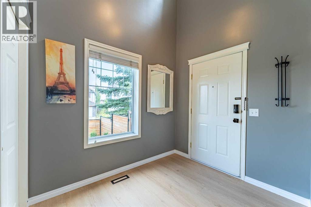 76 Cranfield Place Se, Calgary, Alberta  T3M 1B3 - Photo 3 - A2256843