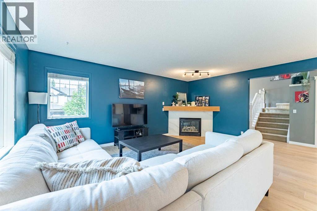 76 Cranfield Place Se, Calgary, Alberta  T3M 1B3 - Photo 4 - A2256843