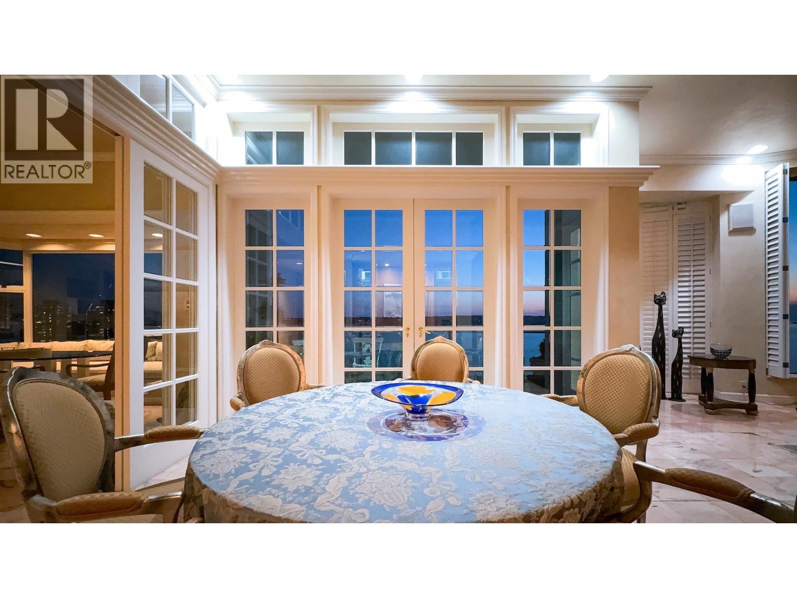 17 1861 Beach Avenue, Vancouver, British Columbia  V6G 1Z1 - Photo 15 - R3064264