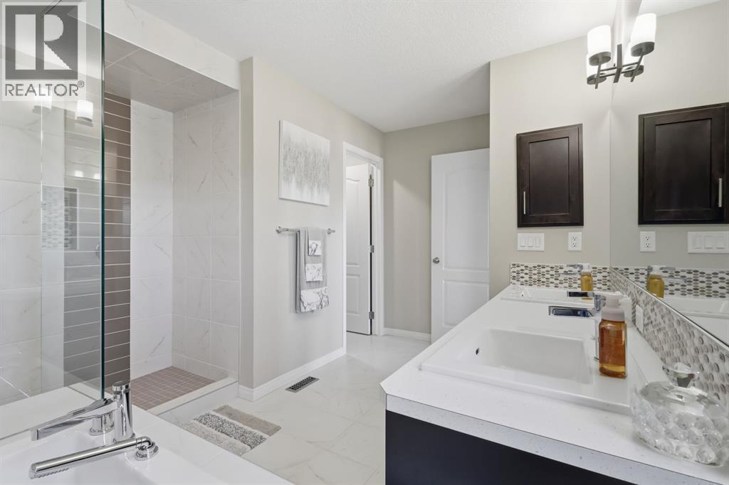 271 Chelsea Heath, Chestermere, Alberta  T1X 2N4 - Photo 23 - A2253343