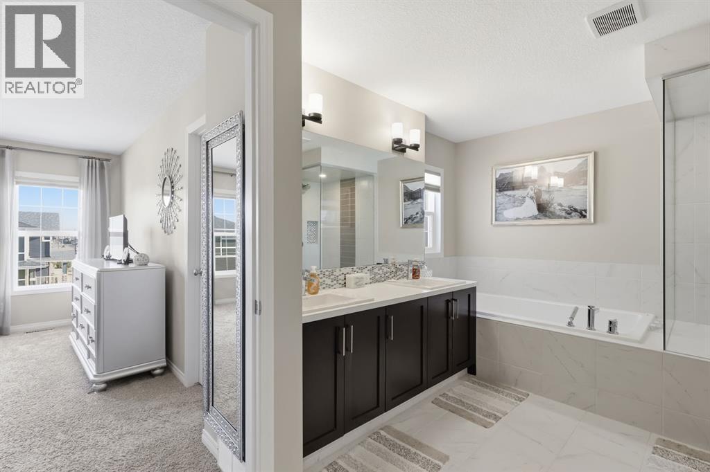 271 Chelsea Heath, Chestermere, Alberta  T1X 2N4 - Photo 20 - A2253343