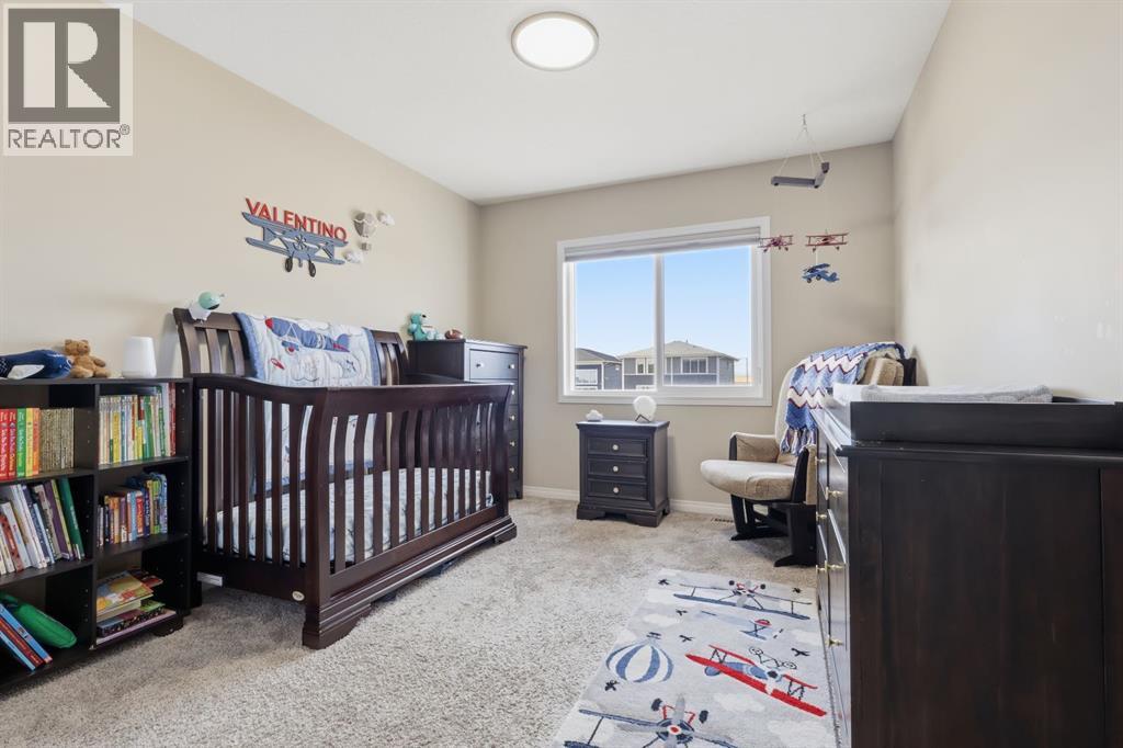 271 Chelsea Heath, Chestermere, Alberta  T1X 2N4 - Photo 25 - A2253343