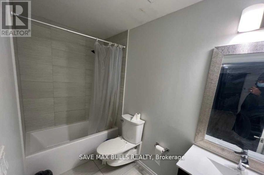 103 - 2150 Lawrence Avenue E, Toronto, Ontario  M1R 3A7 - Photo 8 - E12519970