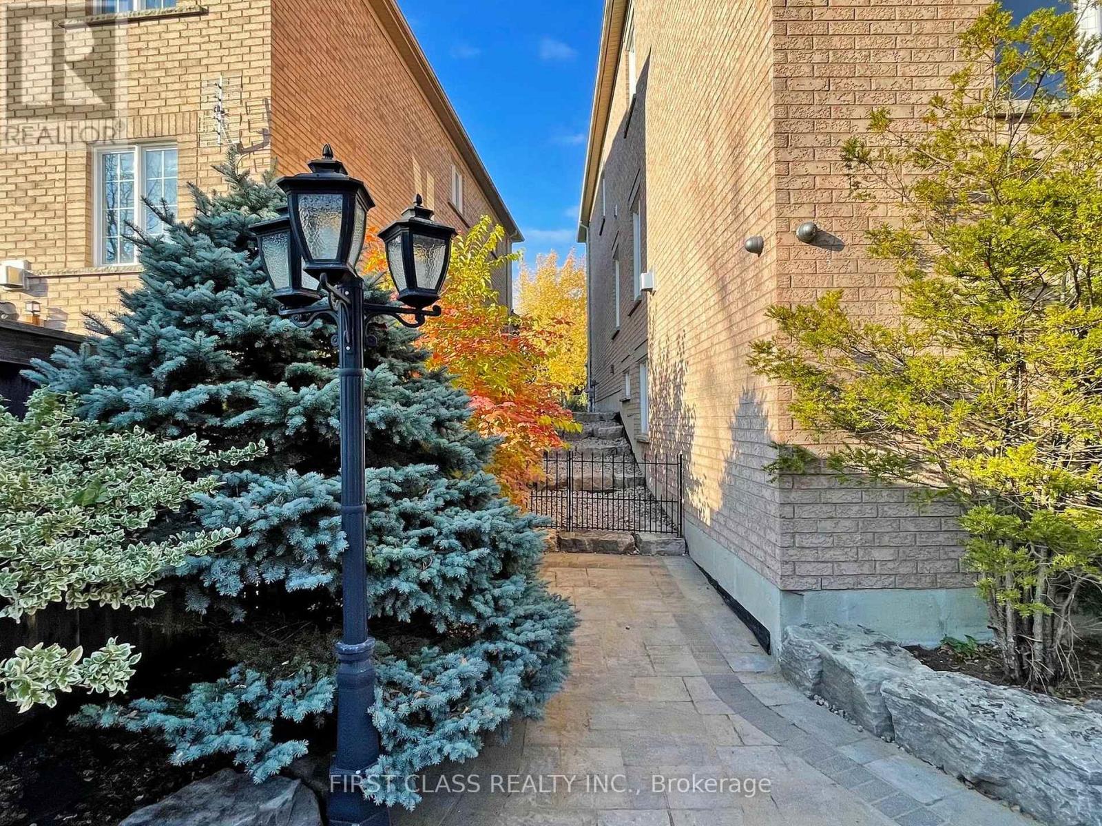 99 Rivermill Crescent, Vaughan, Ontario  L6A 0H4 - Photo 45 - N12519972