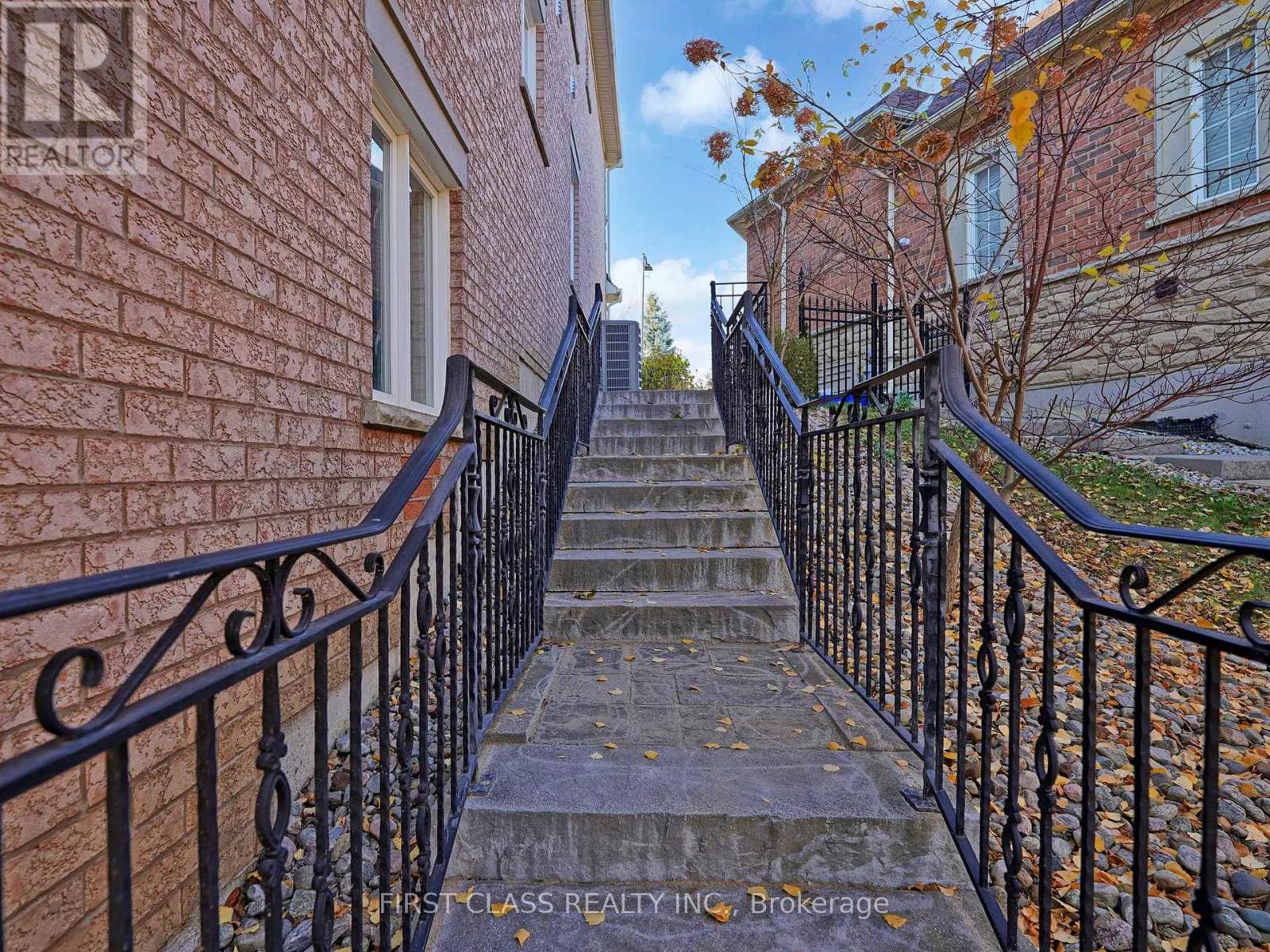 99 Rivermill Crescent, Vaughan, Ontario  L6A 0H4 - Photo 46 - N12519972