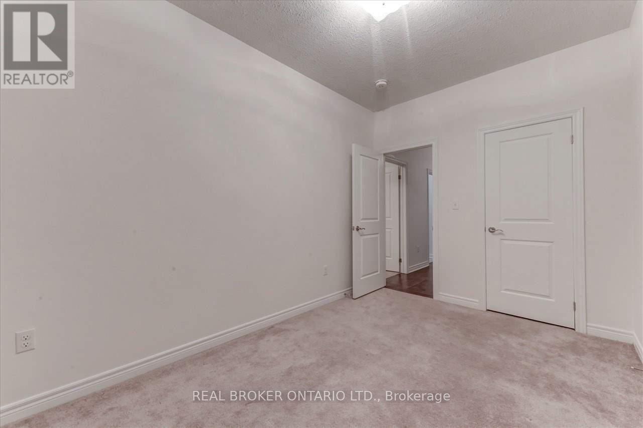 Main - 91 Titan Trail, Markham, Ontario  L3S 0E4 - Photo 21 - N12519984