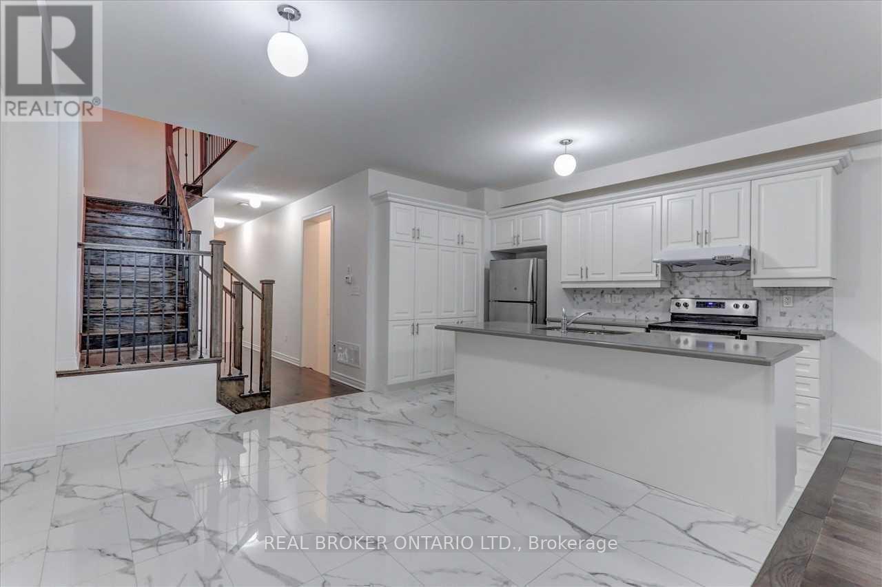 Main - 91 Titan Trail, Markham, Ontario  L3S 0E4 - Photo 5 - N12519984