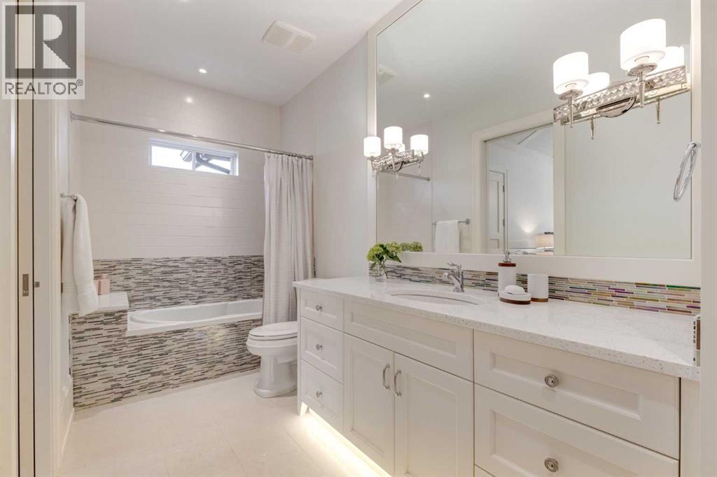 28 Mackenas Way, Rural Rocky View County, Alberta  T3Z 3C9 - Photo 44 - A2239798