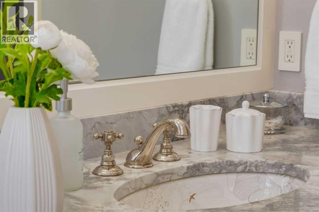 28 Mackenas Way, Rural Rocky View County, Alberta  T3Z 3C9 - Photo 43 - A2239798