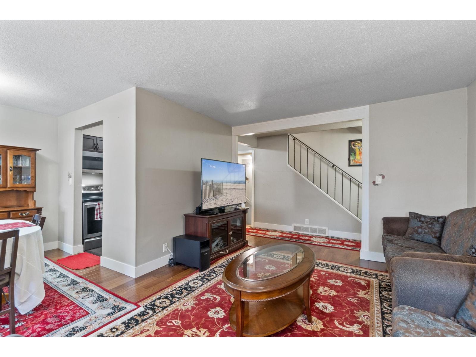 146 15215 105 Avenue, Surrey, British Columbia  V3R 1R9 - Photo 3 - R3065276