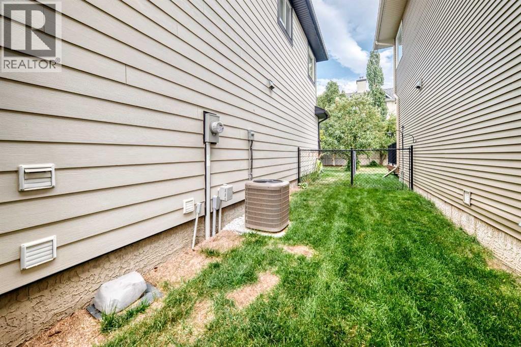 66 Cougar Ridge Circle Sw, Calgary, Alberta  T3H 5C8 - Photo 30 - A2259579