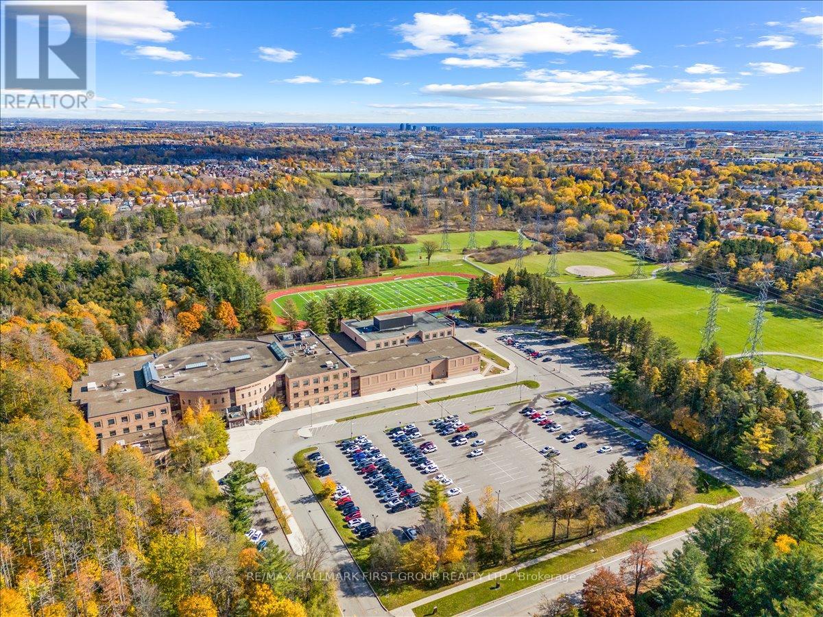 1239 Fieldstone Circle, Pickering, Ontario  L1X 1B9 - Photo 45 - E12512784