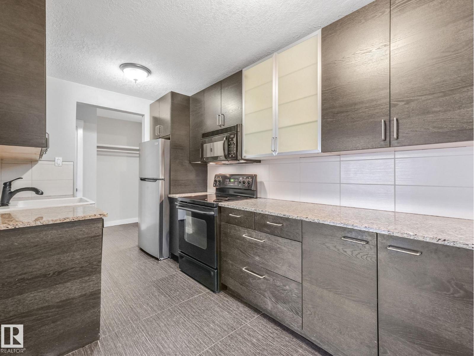 #305 13104 132 Av Nw, Edmonton, Alberta  T5L 3R3 - Photo 14 - E4465025