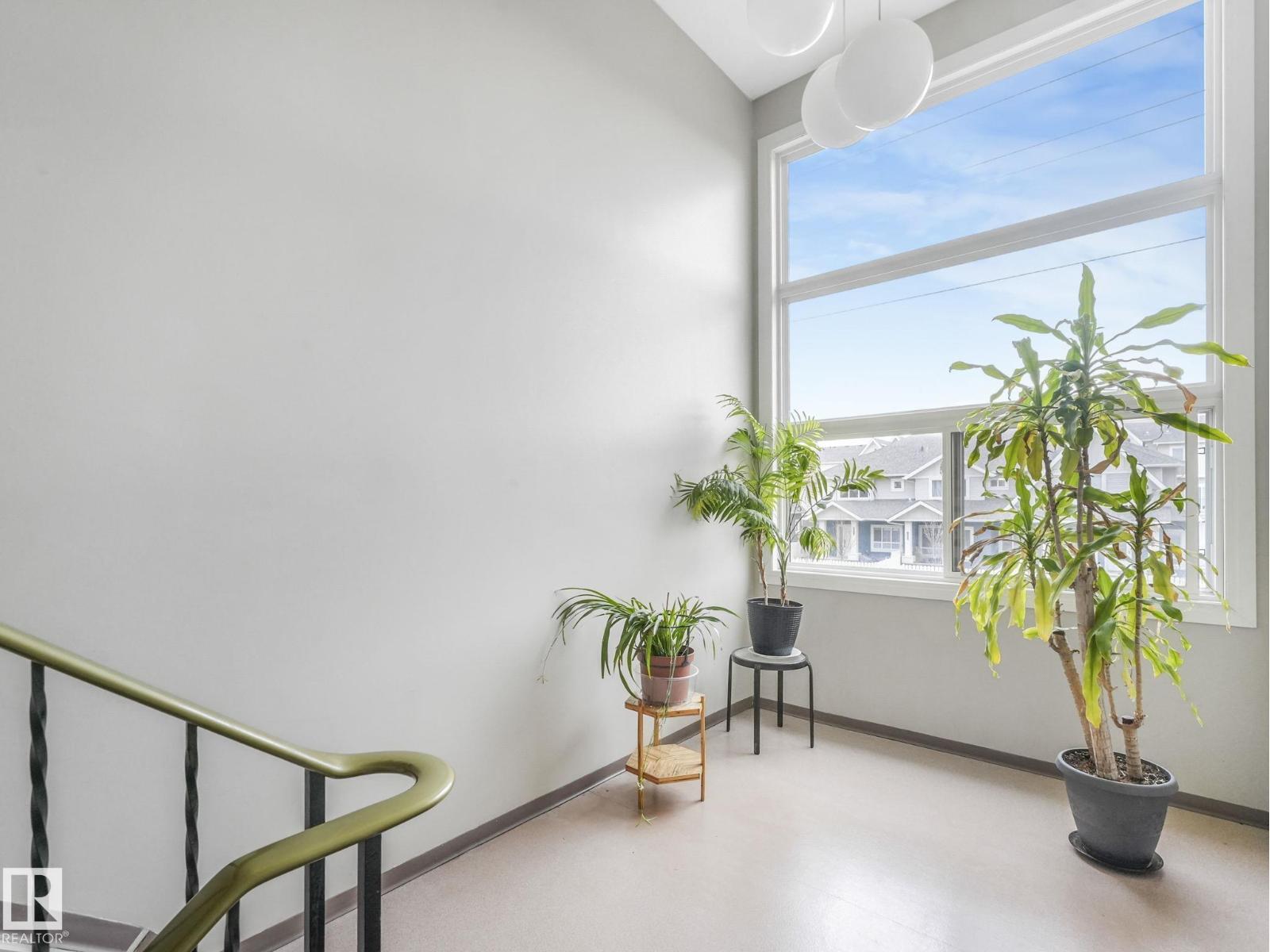 #305 13104 132 Av Nw, Edmonton, Alberta  T5L 3R3 - Photo 5 - E4465025