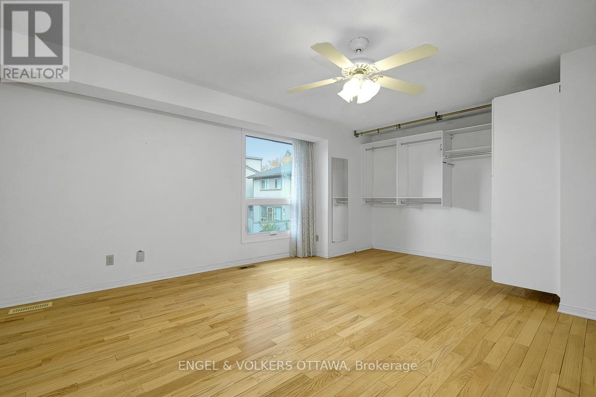 68 - 1947 Stonehenge Crescent, Ottawa, Ontario  K1B 4N7 - Photo 17 - X12519998