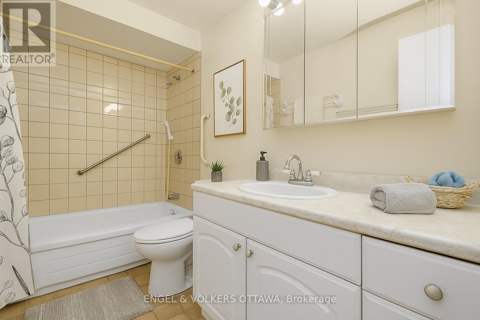 68 - 1947 Stonehenge Crescent, Ottawa, Ontario  K1B 4N7 - Photo 19 - X12519998