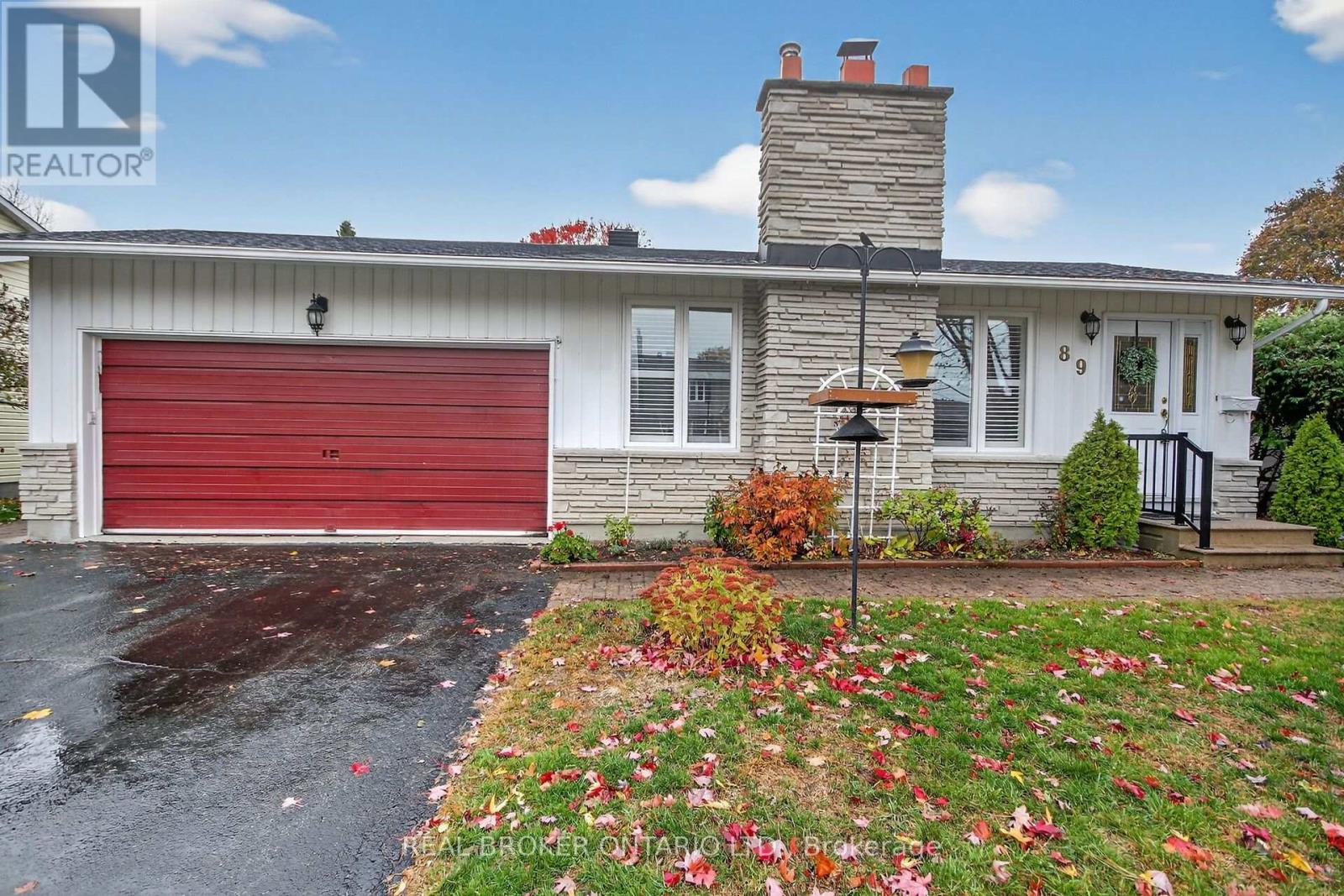89 COUNTRY LANE W, Ottawa, Ontario