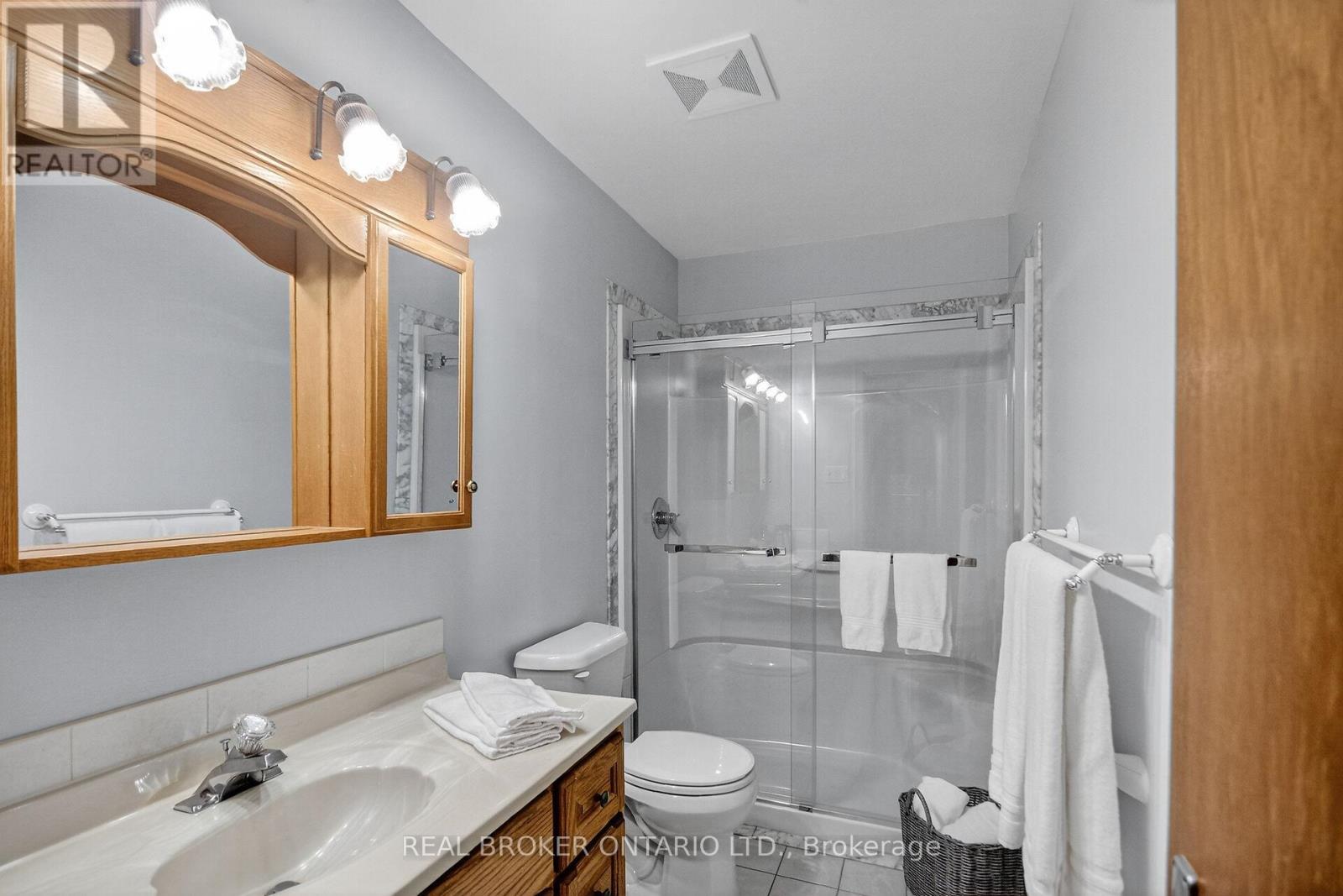 89 Country Lane W, Ottawa, Ontario  K2L 1J4 - Photo 10 - X12520000