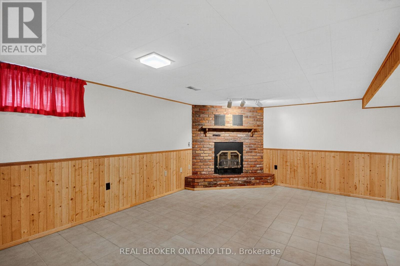 89 Country Lane W, Ottawa, Ontario  K2L 1J4 - Photo 22 - X12520000