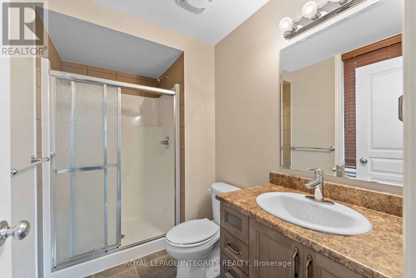 F - 21 Tadley Private, Ottawa, Ontario  K2J 2T3 - Photo 18 - X12520054